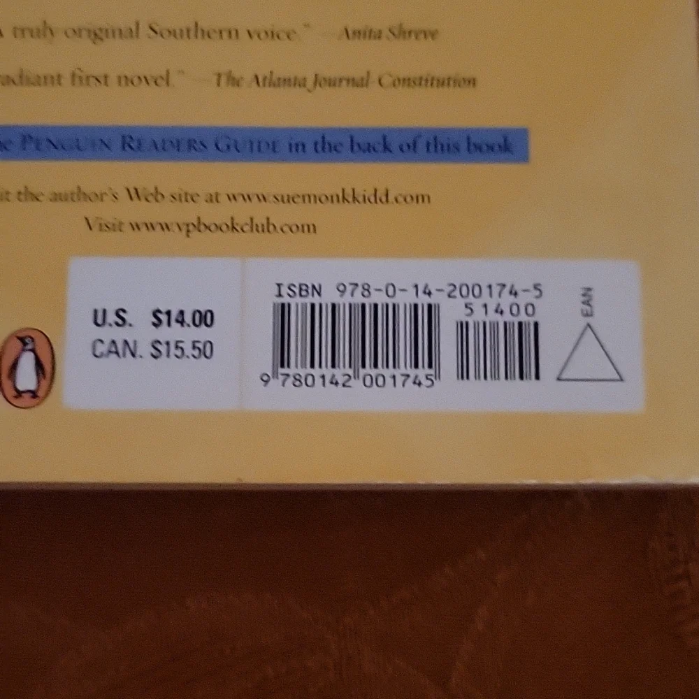 Sue Monk Kidd paperback book
